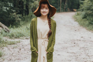 Minimalist Linen Tops Manufacturers: Clean Construction, Fit Precision & Low MOQ 60 pcs OEM/ODM Guide