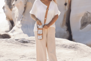 Women's Linen Shirt Manufacturers: OEM/ODM Factory Checklist, Fit & Shrinkage Control, Low MOQ 60 Pcs | Linenwind