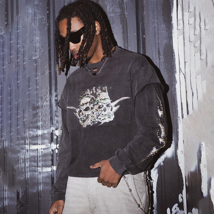 Chanjoye Custom Rhinestones Sweatshirt | OEM DTG Printing Hoodies | Acid Washed Sweatshirt Supplier
