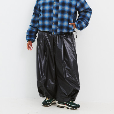 Custom Waterproof Pants | Patches Plaid Pants Manufacturers | Loose Fit Trousers Suppliers Chanjoye