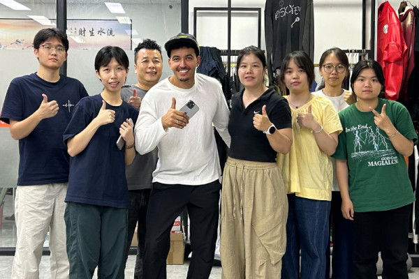 Chanjoye da la bienvenida a sus clientes extranjeros: uniendo fuerzas para explorar nuevas tendencias