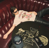 How to Customize T-shirts with Screen Printing, Embroidery, and More？