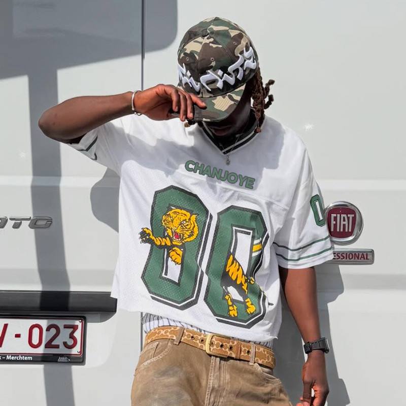 DTG Print  Logo T-shirt