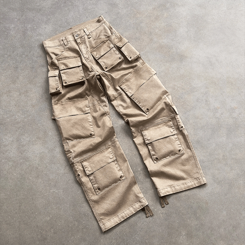 multi-pocket cargo pants