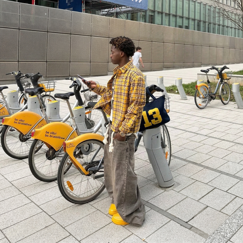 Rhinestone Streetwear Shirt