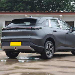 ArcFox Alpha T5 2023 electric auto mid size SUV electric automobile