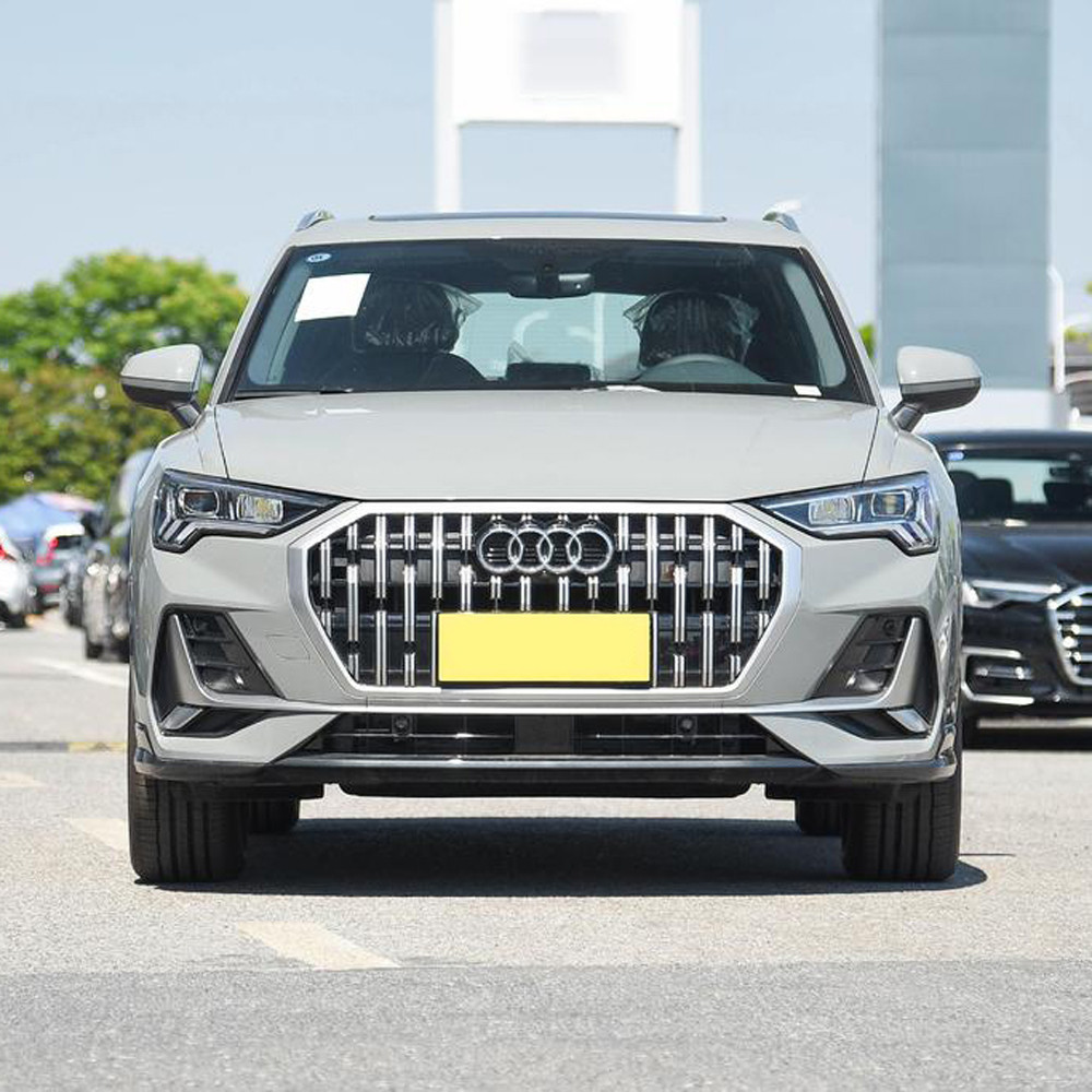 Audi Q3-1