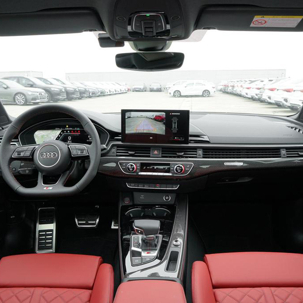 Audi S4-4