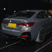 BMW i4 electric auto 2023 Midsize car