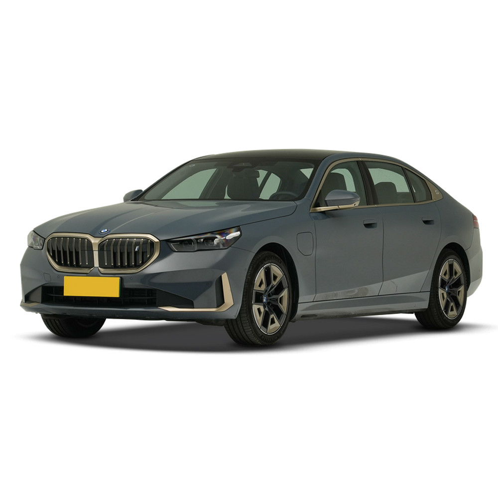 BMW i5-1