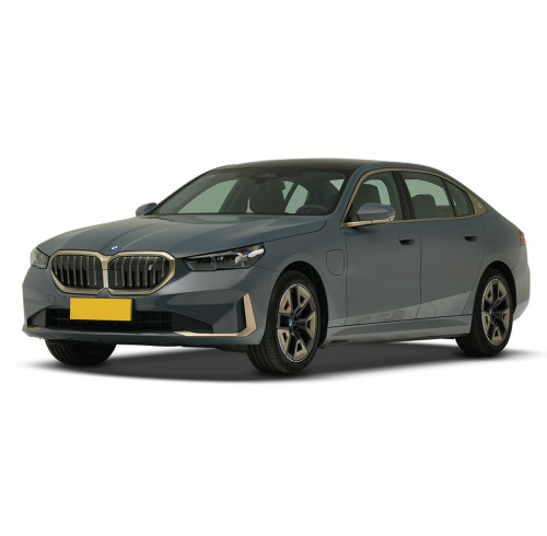 BMW i5 electric auto 2024 Midsize car