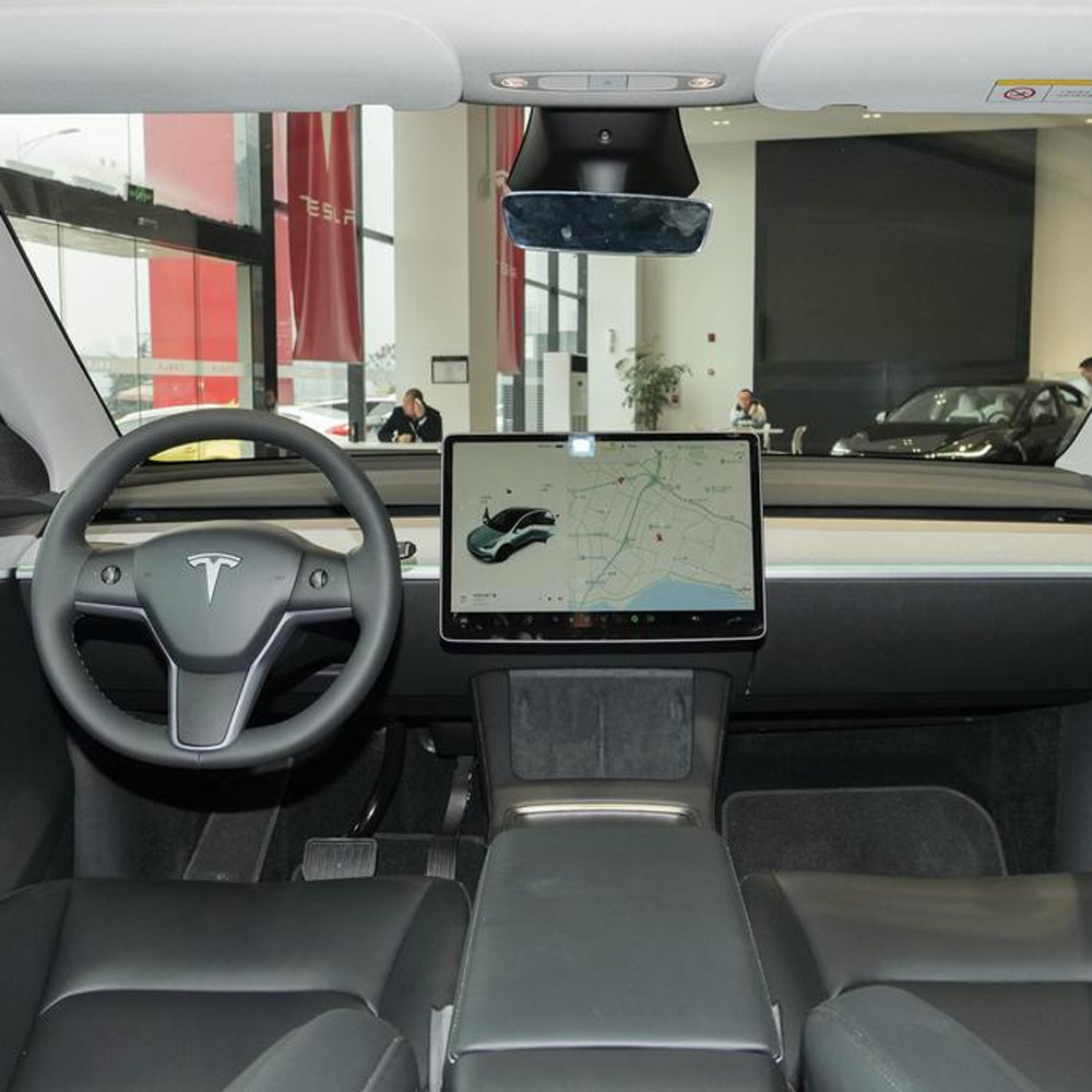 Tesla Model Y -6