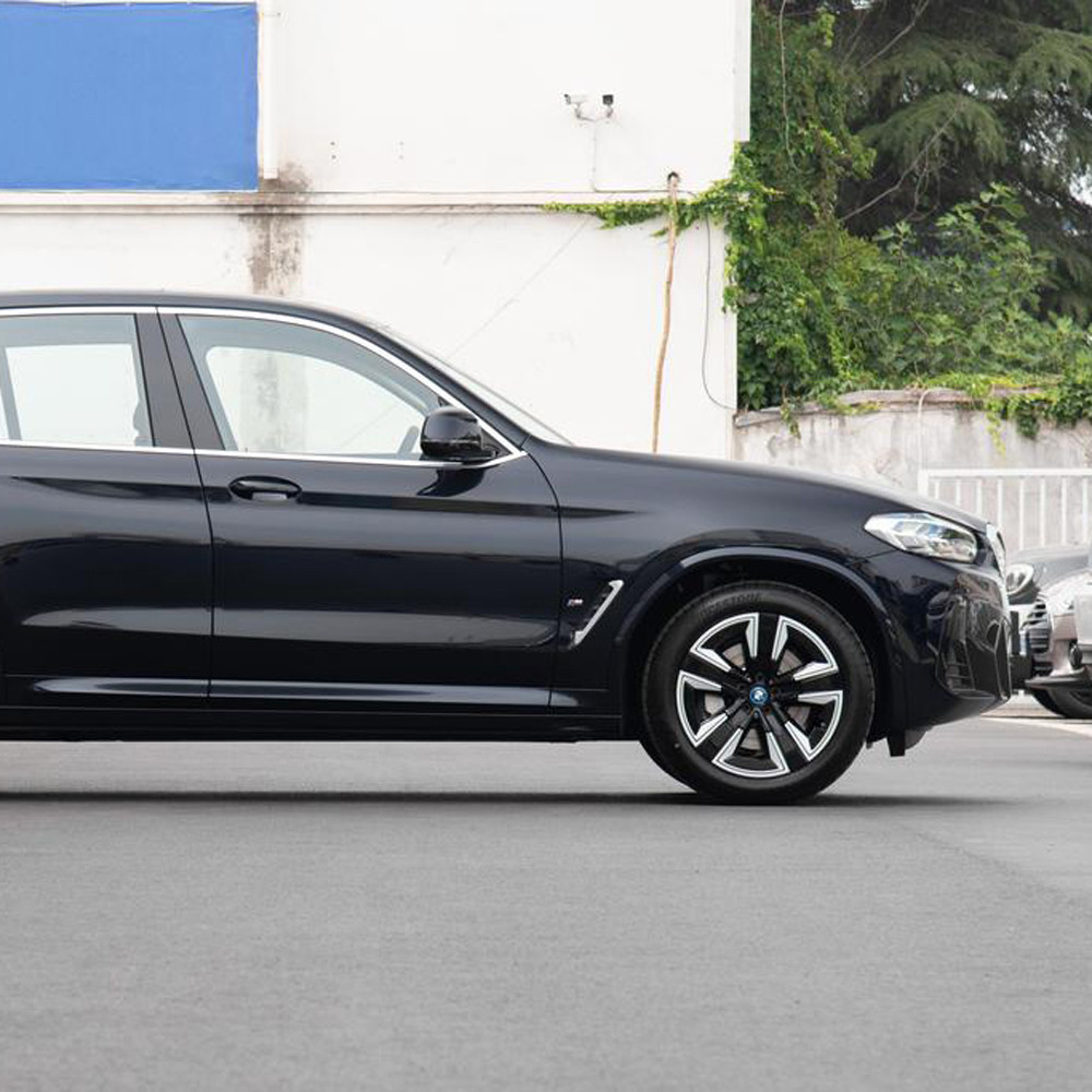 BMW iX3 -2