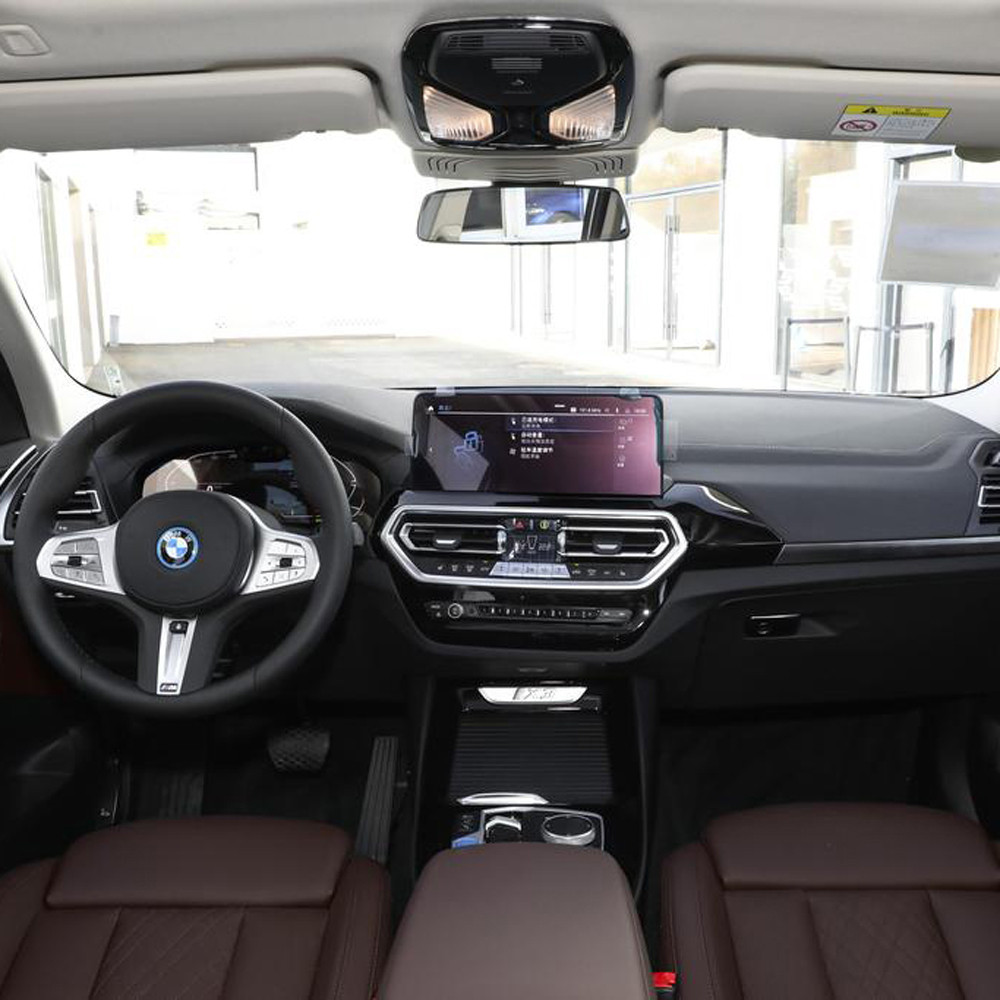 BMW iX3 -4