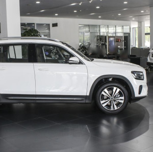 Benz GLB petrol cars Compact SUV 2023 Benz