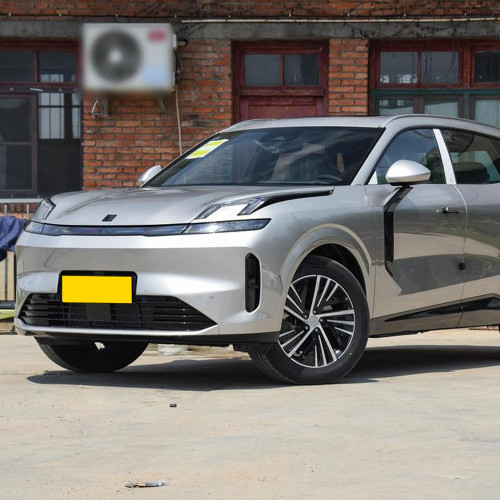 Lynk CO 08 EMP electric auto 2024 midsize SUV