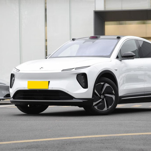 NIO EC6 electric auto 2024 midsize SUV