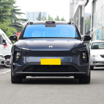 NIO ES6 electric auto 2024 midsize SUV