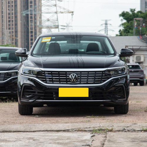 Volkswagen Passat PHEV electric auto 2024 Plug-in Hybrid Sedan with Electric Range and Luxurious Features