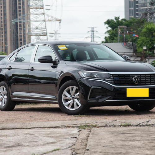 Volkswagen Passat PHEV electric auto 2024 Plug-in Hybrid Sedan with Electric Range and Luxurious Features