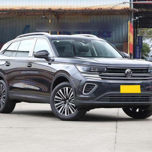 Volkswagen Tavendor petrol cars 2024 Full-Size SUV with Bold Design and Smart Technology