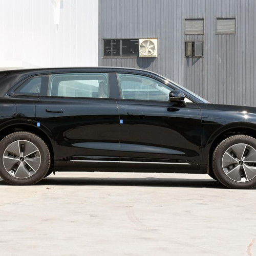 EXEED STERRA ET electric auto  2024 Midsize SUV