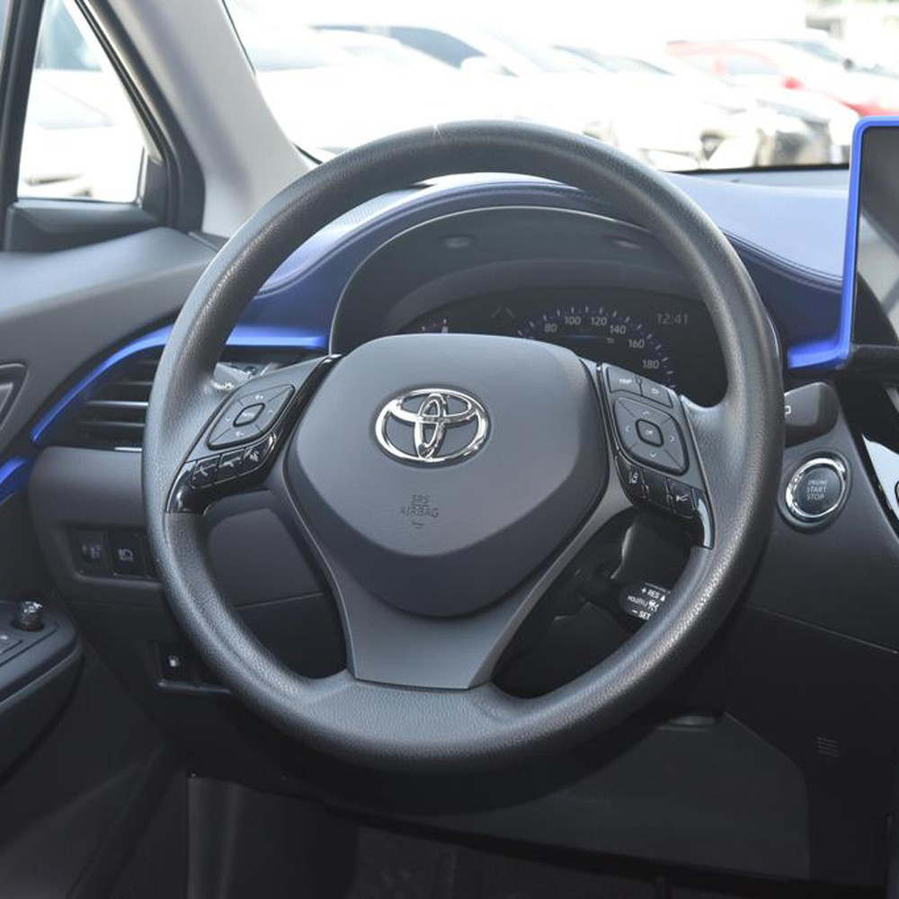 Toyota C-HR-3