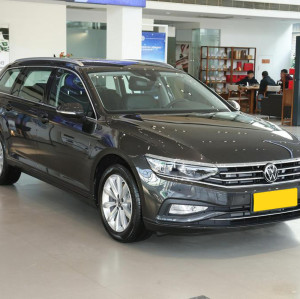 Volkswagen Passat Alltrack petrol cars midsize vehicle