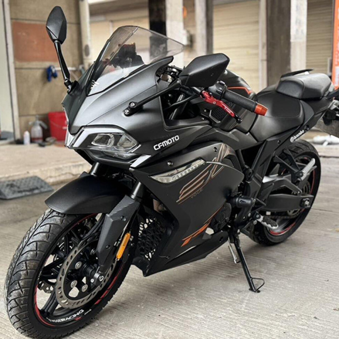 VOGE 300RR 300cc Motorcycle | The best entry-level replica motorcycle models