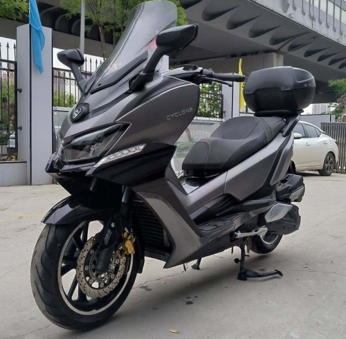 Used Zongshen Cyclone RT3, A High-Performance Maxi Scooter for City