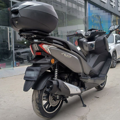 Used Zongshen Cyclone RT3, A High-Performance Maxi Scooter for City