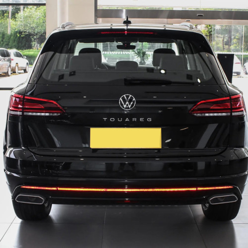 Volkswagen Touareg petrol cars 2025 mid-large SUV