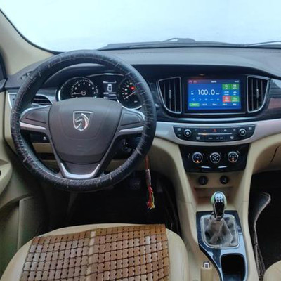 Used Baojun 730 2016 1.5L Petrol Vehicles Gasoline Car