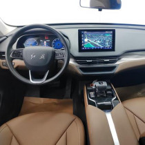 Used Hongqi E-QM5 2022 431km Range Mid-size White Electric Vehicle