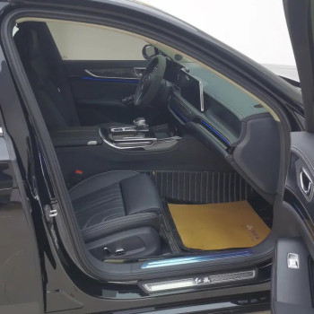 Used Hongqi H9 2024 2.0T Mid-large 48V Mild Hybrid Electric Vehicle