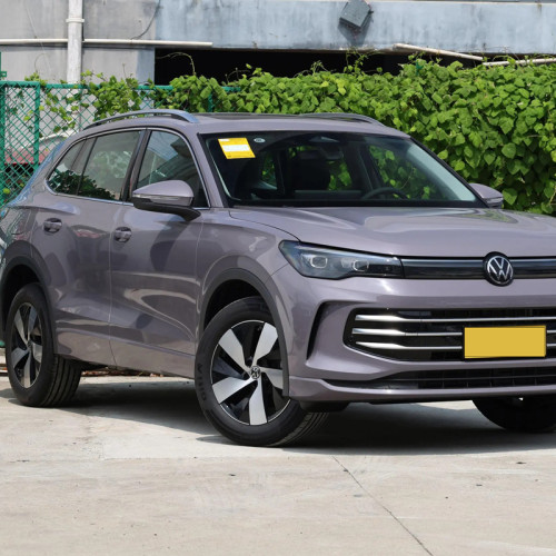 Volkswagen Tiguan Petrol Vehicle 2025 Mid-size SUV