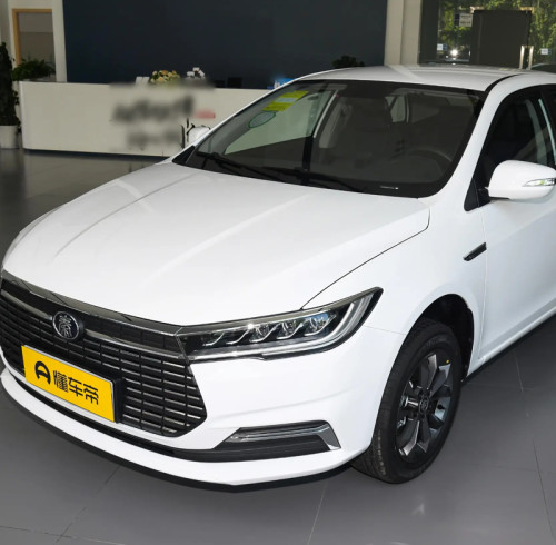BYD Qin EV 2025 Compact Pure Electric Vehicle 136Ps