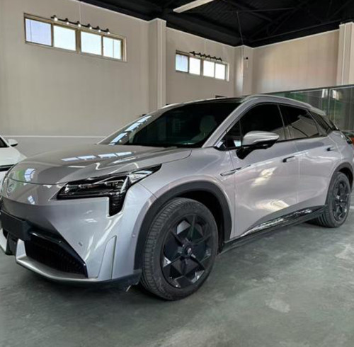 Used AION LX 2022 PLUS Electric Vehicles for Export Mid-size SUV