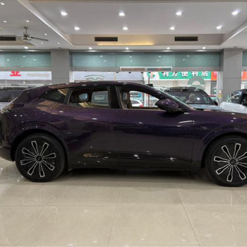 Nearly New Car AVATR 07 2024 max RWD Range-extended 5 Seat Used Electric Vehicles Purple Mid-size SUV