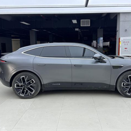 Nearly New Car AVATR 11 2022 Long Range Dual Motors 4 Seat Pure Electric Vehicles Black Mid-large SUV