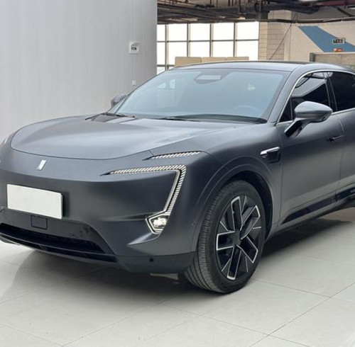 Nearly New Car AVATR 11 2022 Long Range Dual Motors 4 Seat Pure Electric Vehicles Black Mid-large SUV