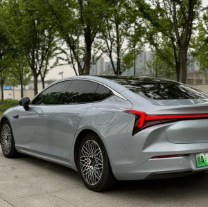 Used Gray NETA Auto S 2022 Range-extended Electric Vehicle Mid-large Car for Export