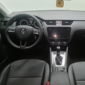 Used Skoda Octavia 2022 1.5L White Compact Petrol Vehicle