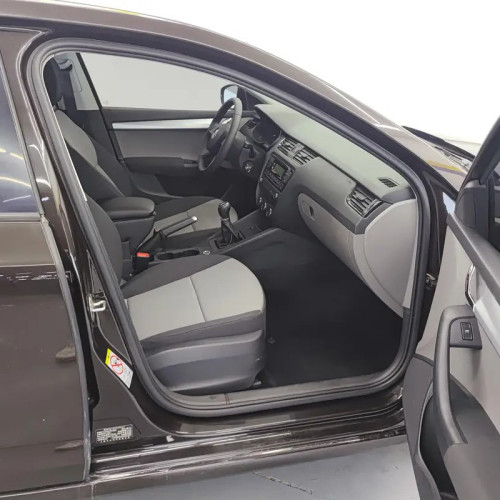 Used Used Skoda Octavia 2015 1.6L Black Compact Petrol Vehicle