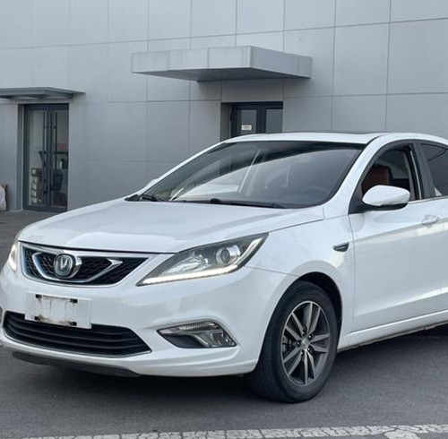 used Changan Yidong PHEV 2018 1.0T White Petrol Vehicle compact car Auto
