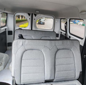 Used Car Wuling Yangguang 2024 300km Range 6 Seats White Pure Electric Vehicle Microvan