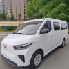 Used Car Wuling Yangguang 2024 300km Range 6 Seats White Pure Electric Vehicle Microvan