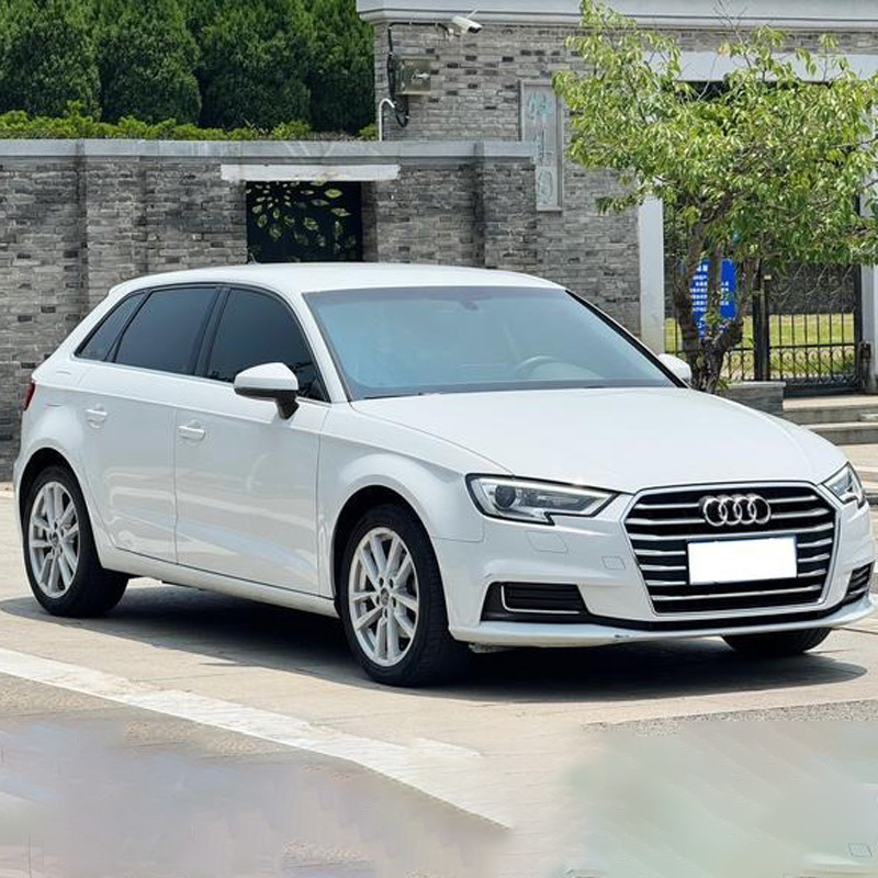 Audi Q4 e-tron-7