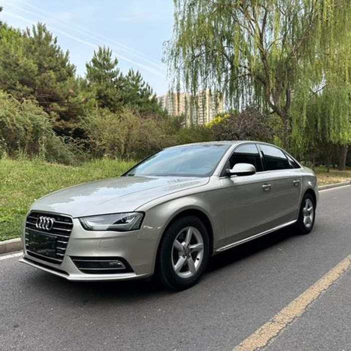 Used Audi A4L 2016 35 TFSI Gray 2.0T Mid-size Petrol Car from China