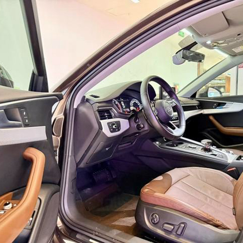 Audi Q4 e-tron-4